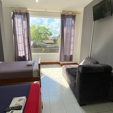 Hostal Casa Blanca Puerto Francisco de Orellana Buitenkant foto