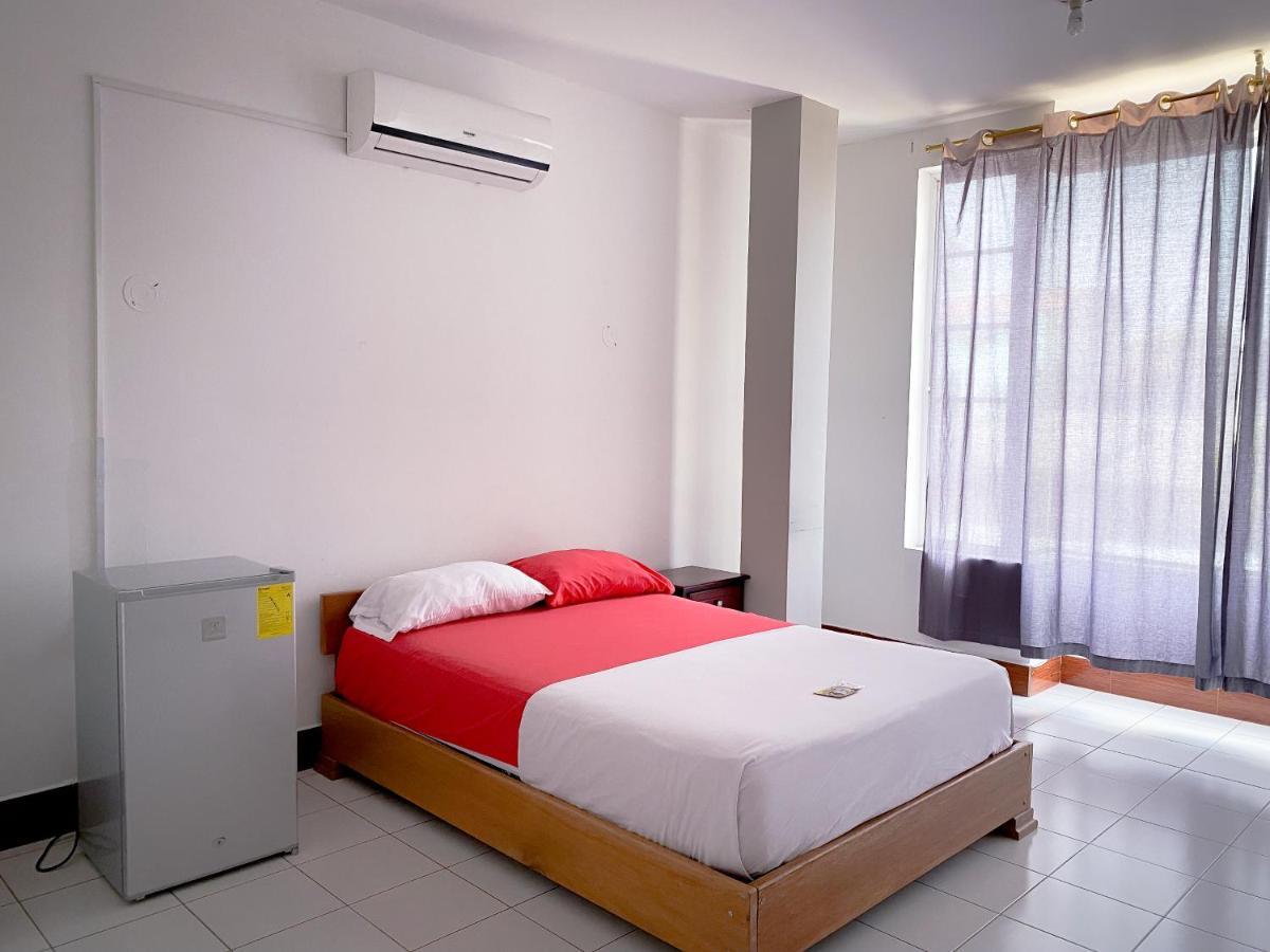 Hostal Casa Blanca Puerto Francisco de Orellana Buitenkant foto