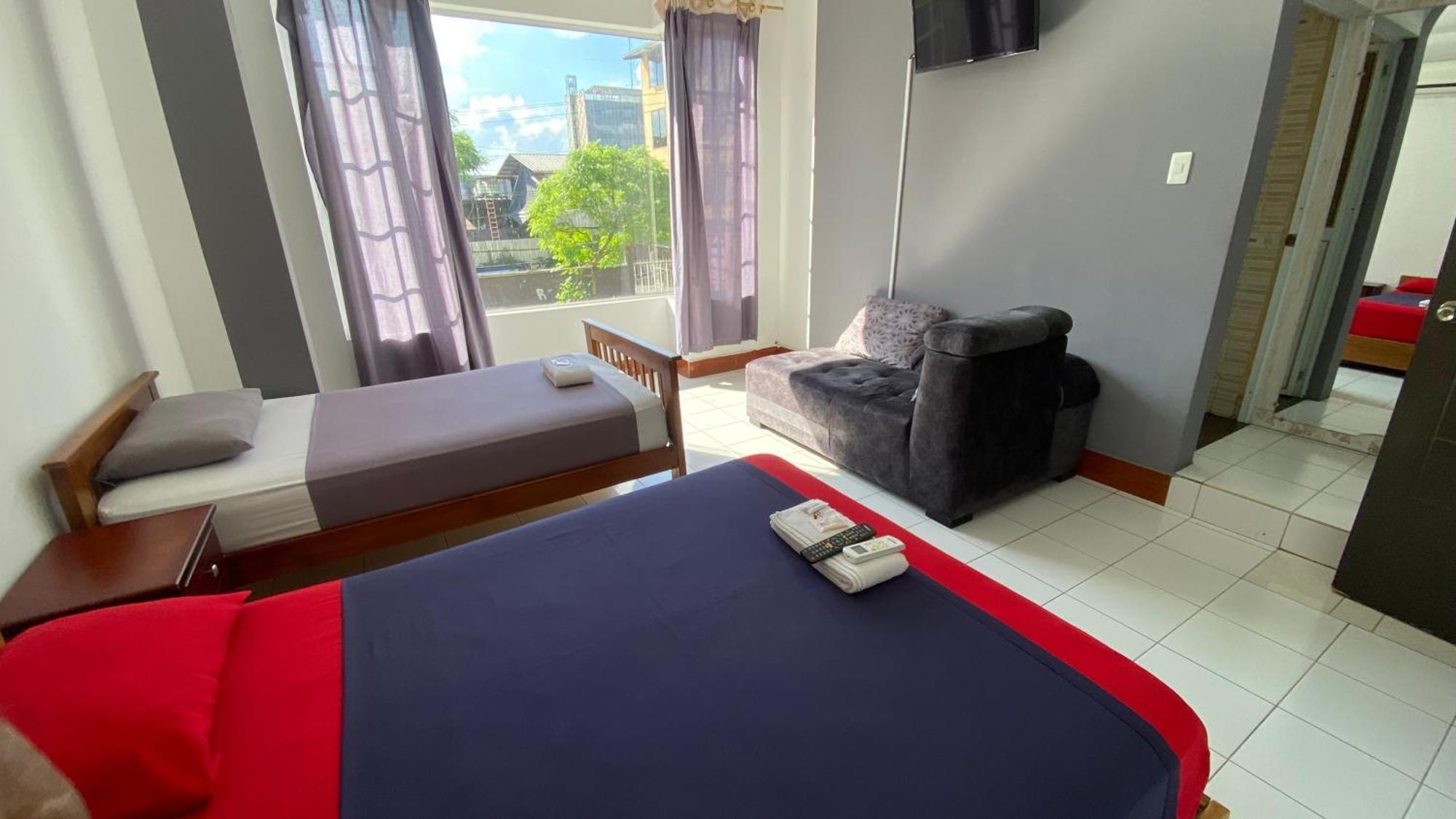 Hostal Casa Blanca Puerto Francisco de Orellana Buitenkant foto