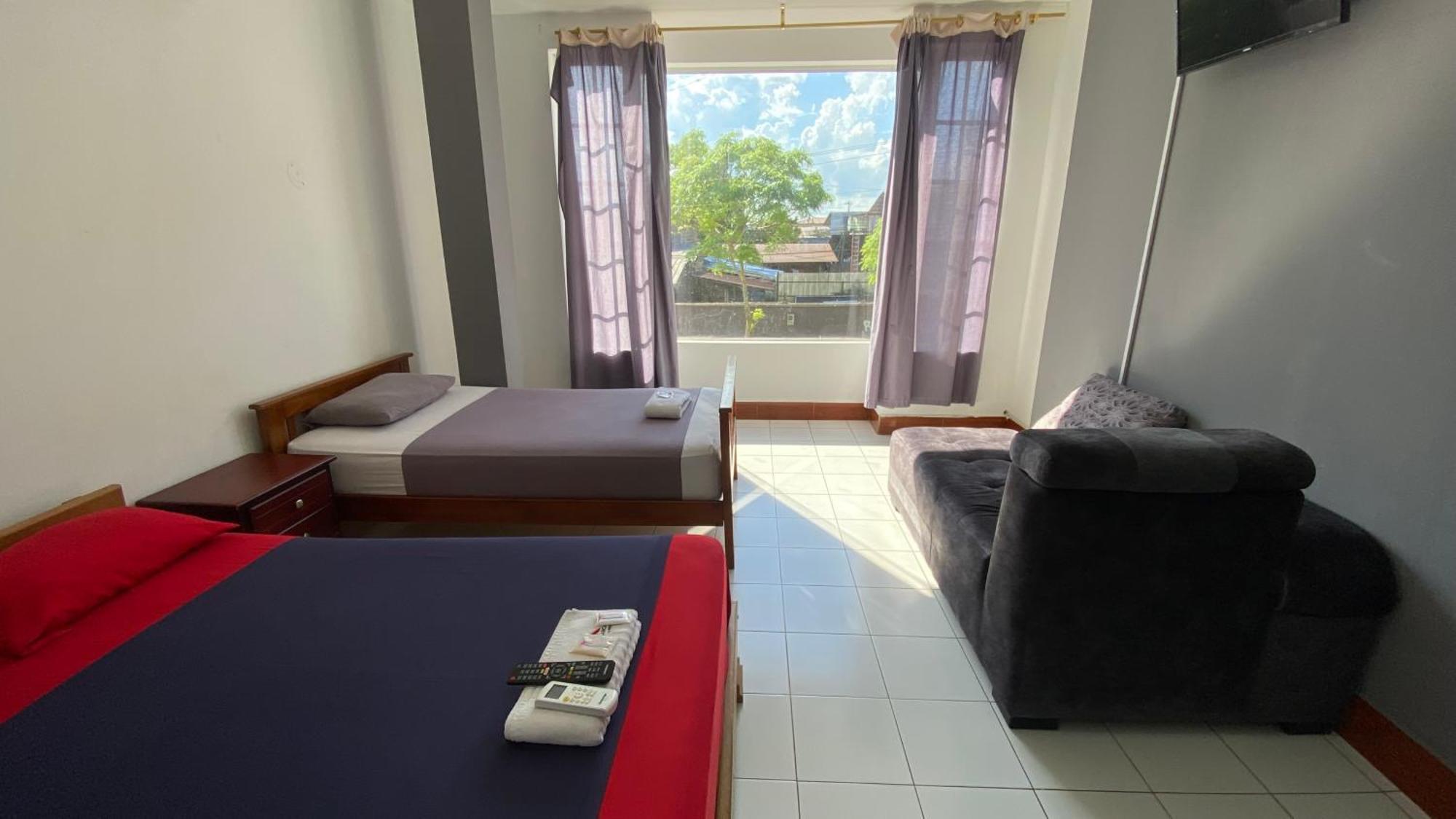 Hostal Casa Blanca Puerto Francisco de Orellana Buitenkant foto